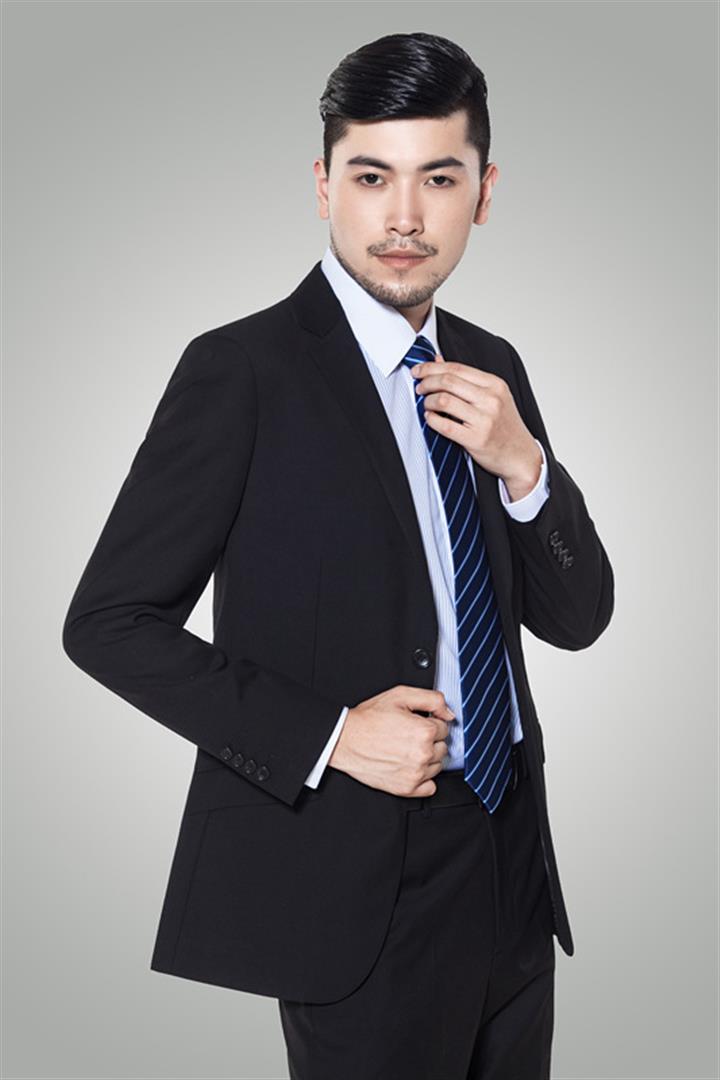 李育诚 客户策略总监